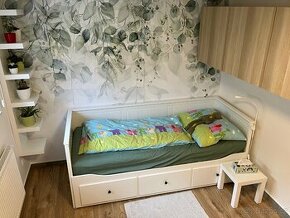 Rozkládací postel Hemnes IKEA
