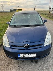 Toyota Corolla Verso 1,8 VVT-i  95 KW r.v. 2004 .