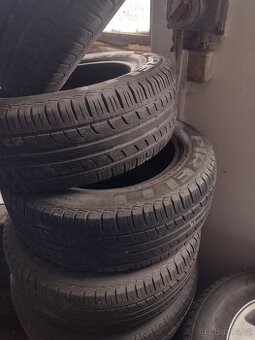 Letní pneu 185/60 r14