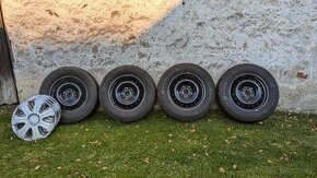 Sada kol 215/65/R16/98H/5x114