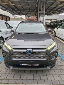 Toyota Rav4 e-CVT Hybrid 4x4 222 k