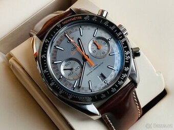 Original hodinky Omega Speedmaster Racing chrono