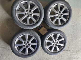 Originál alu kola 17" na Toyota Avensis letní