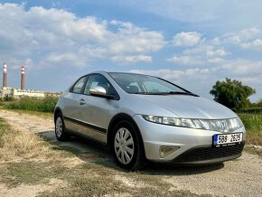 Honda Civic 2.2 CTDi 2006 (UFO) - 1