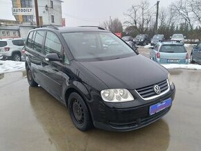 Volkswagen Touran 1.6 FSI TRENDLINE - 1