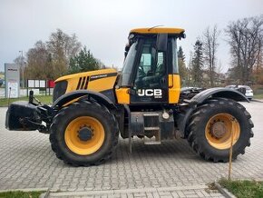 JCB FASTRAC 3230