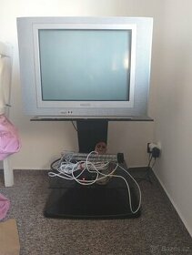 TV stolek + TV