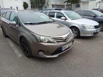 Prodám Toyota Avensis