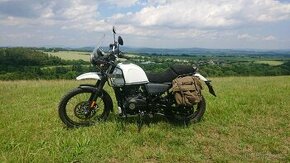 Royal Enfield Himalayan + vačka TEC + Booster Plug