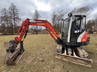 Minibagr Kubota KX61-3