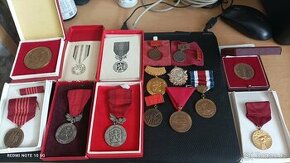 Vyznamenání, medaile, odznaky