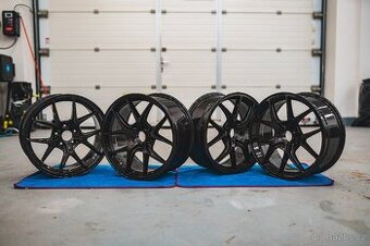 Kola R18 5x114,3