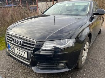 Audi A4 1.8 TSFI NAJETO POUZE 138 TIS KM SERVISNÍ KNÍŽKA