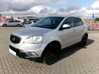 SSANGYONG KORANDO D20T Executive AWD bez koroze 2011 - 1