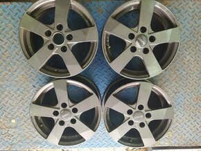 Prodám Alu kola dezent 5x114, 3 r15 Hyundai IX20