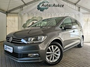 Volkswagen Touran 2.0 TDi DSG MASÁŽNÍ SED. TAŽNÉ ZÁRUKA