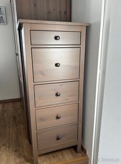 Komoda Ikea Hemnes hnědá