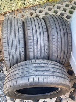 Letní pneu 215/55/R17 Good Year