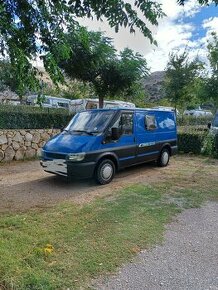 Prodám obytný Ford Transit r.v.2002