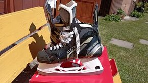 CCM TACKS  AS 570-Sr vel.44- 27,2- 8,5  Reg.