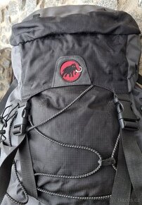 MAMMUT batoh cca 60