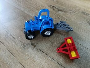 Lego duplo traktor