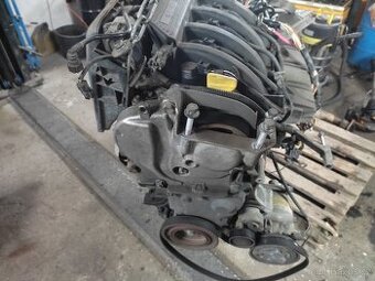 MOTOR RENAULT MEGANE 2 II K4JD730 K4J730 1.4 16v