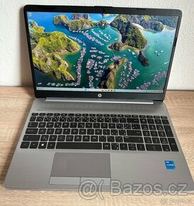 Notebook HP 250 G8 15,6" Silver - (Záruka Alza 21 měsíců)