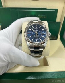 Rolex SkyDweller 42mm blue dial ref. 326934