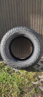 Pneu Pirelli scorpion A/T 265/65 R17