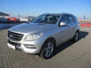 Mercedes ML250CDi 150KW BlueTEC 4x4bez koroze 2012