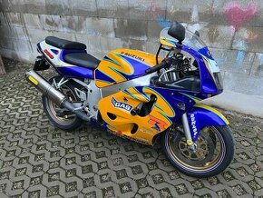 Suzuki GSX-R 600, 2000, Corona Extra, 81kW - 1