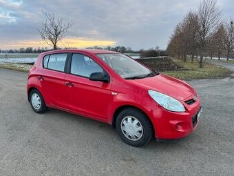 Hyundai I20 1.2 57 kw benzin