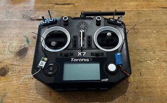 Taranis Q X7 + Frsky XM+ - 1