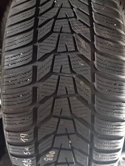 235/55-19 Hankook