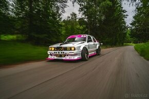 BMW E30 LS2 Drift Car 6.0L V8