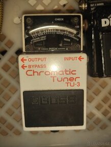 Pedálová ladička Chromatic Tuner TU-3 Boss