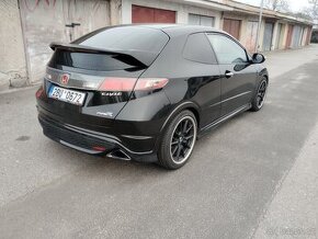 Honda civic 8g Type R FN2