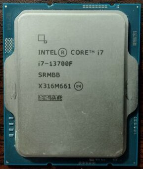 Intel Core i7-13700F 16C/27T, bez chladice