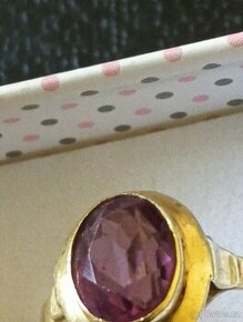 Starožitný zlaty prsten drahokam Ametys - 1
