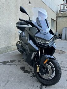 BMW C 400GT - plná výbava / v záruce