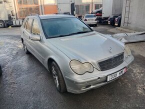 Prodam nahradni dily Mercedes Benz C220 W203