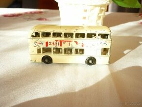 MATCHBOX RW DAIMLER BUS NO 74