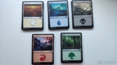 MTG 100ks základních zemí Magic The Gathering 20ks od barvy - 1