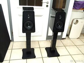 Wilson Audio TuneTot + stands ( Price : 4000 EUR ) - 1