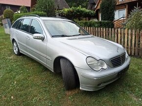 MERCEDES BENZ C220 CDI