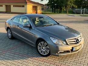 Mercedes-Benz E250 CDI Coupé (C207)