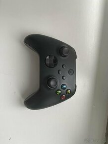 Xbox series s  + jeden ovladac