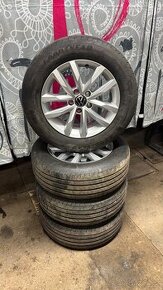 Originální alu VW Passat B8, 215/60 R16 letní pneu 90%