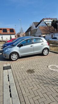 Toyota Yaris 1.0 - velmi dobrý stav